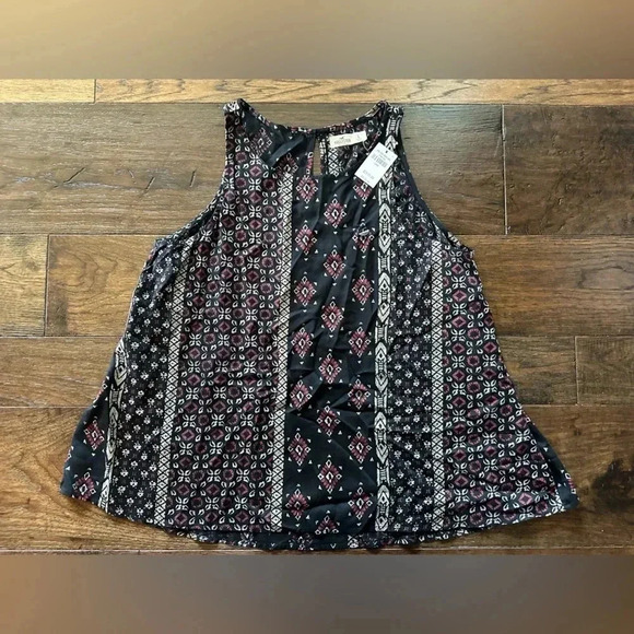 BNWT Hollister Navy/ Purple Tank Blouse- Size Large - Picture 1 of 6